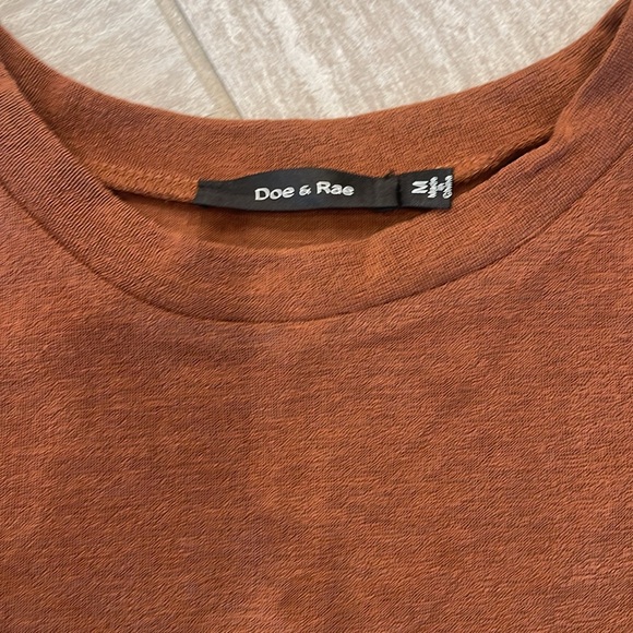 Doe and Rae sweater - Picture 2 of 3